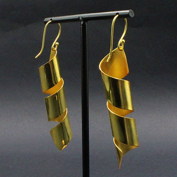 LA MAR - Wholesale Dangle Earrings - VIRUTA earrings dipped in gold1