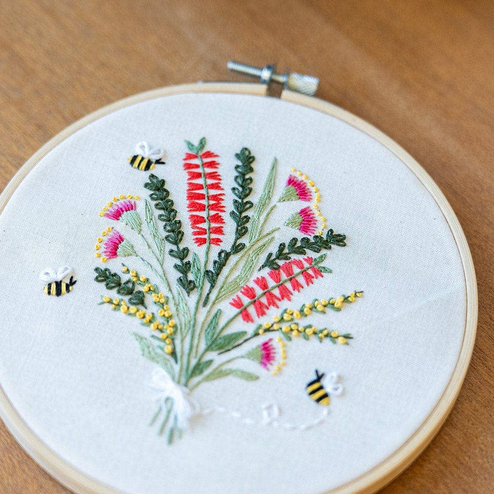 Craft Club - Wholesale Embroidery/cross-stitch supplies - AUSTRALIAN NATIVE BOUQUET - Embroidery Kit8