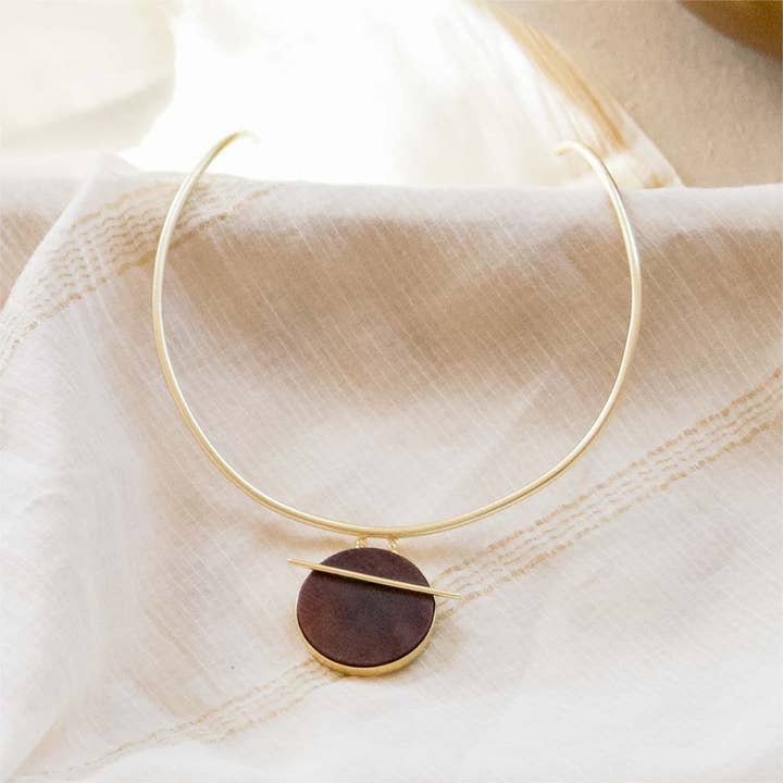 Wood Hansli for wholesale by Studio Anai