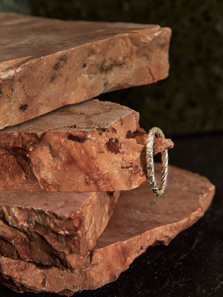 BOLSA DE ANILLO WINONA para venta al por mayor de Marie Weidner Jewellery