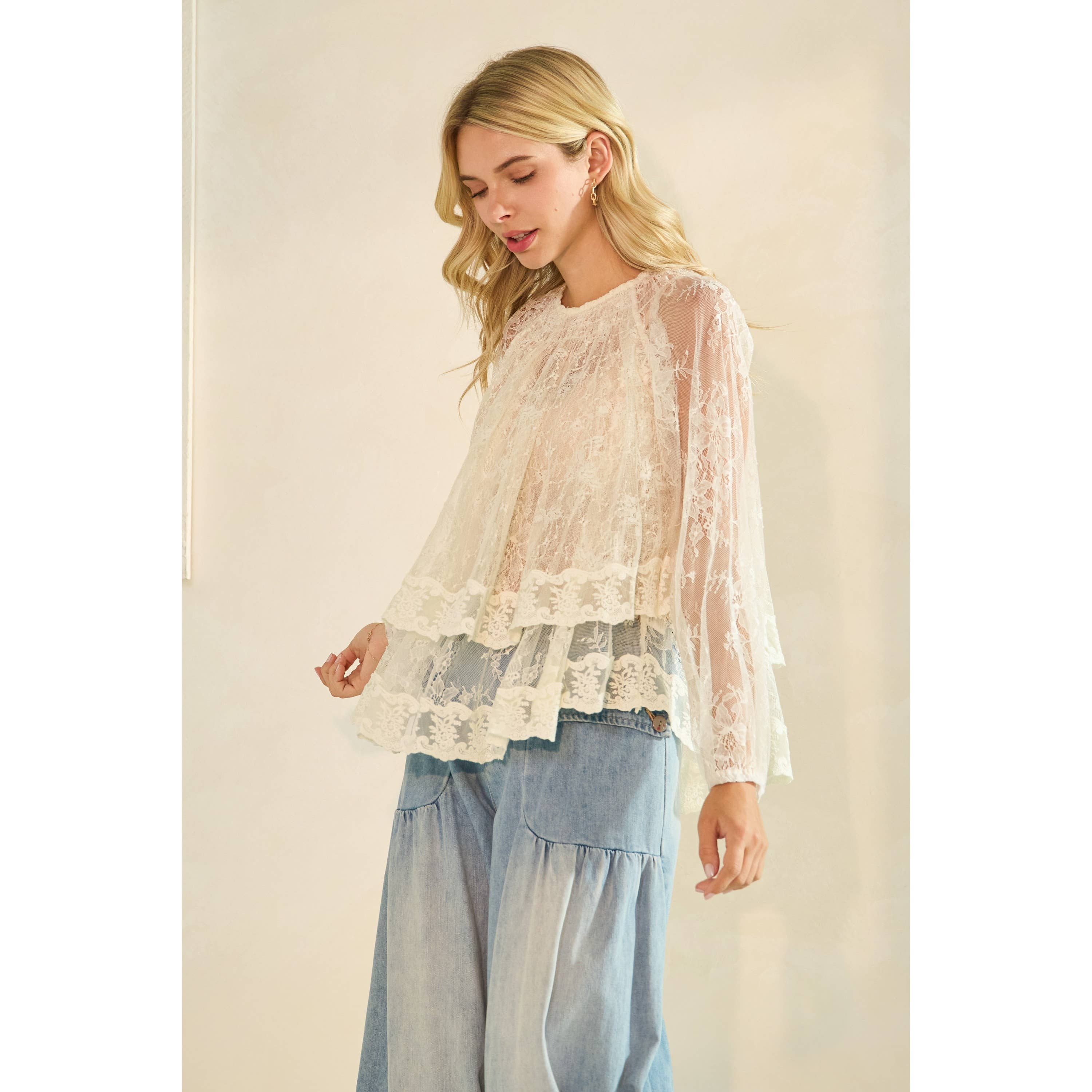 Veveret – Großhandel Tunika – Damen – Rüschen-Spitzen-Top mit langen Ärmeln9