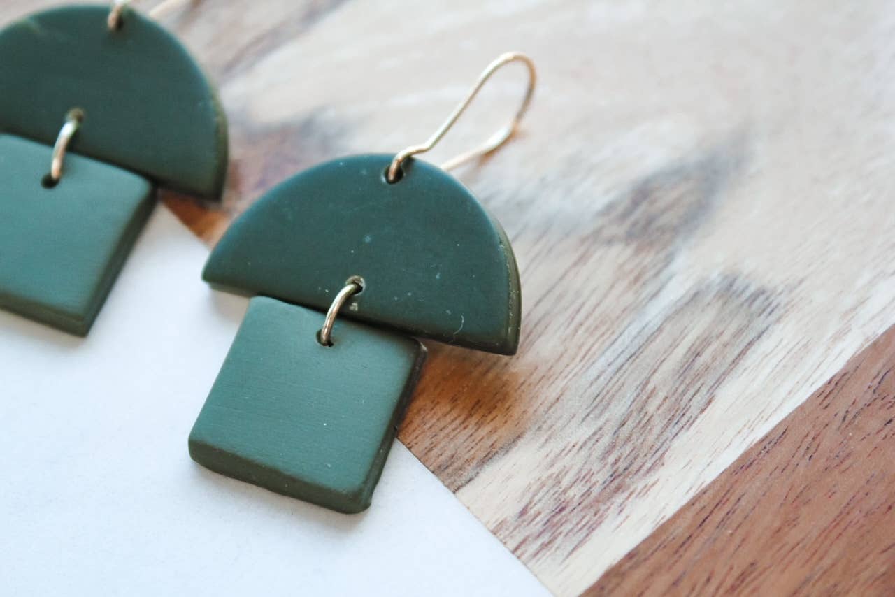 Hippo Kiss Creations - Wholesale Dangle Earrings - Dahlia Earrings1