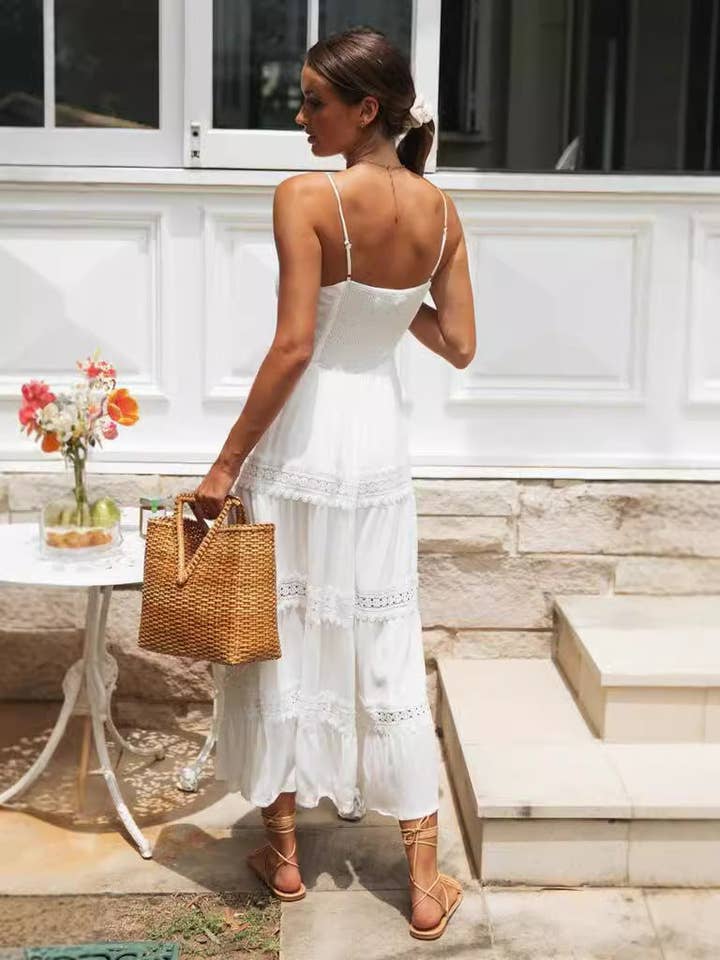 Vit Ny Boho Klänning för Kvinnor med Spetsdetaljer och Stor Slitskjol för wholesale på Faire1