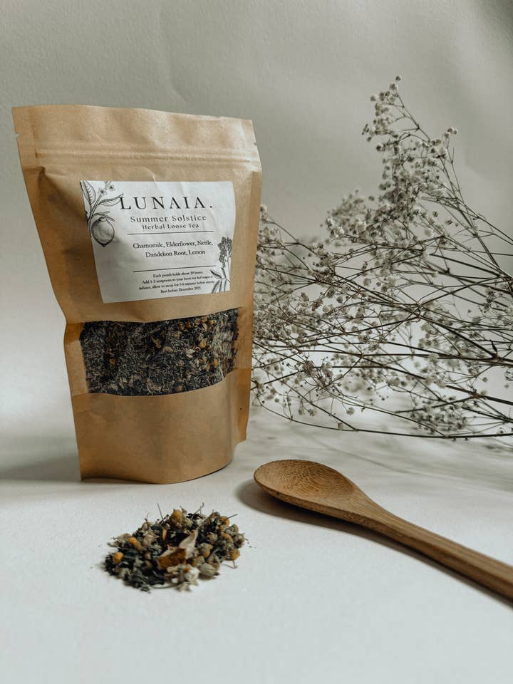 Sommarsolståndets lösa örtteblandning för wholesale av Lunaia