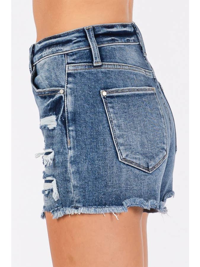 Petra153 – Großhandel Shorts – Damen – P1321R-MD HIGH RISE STRETCH PATCHED SHORTS MIT AUSGEFRANSTEM SAUM11