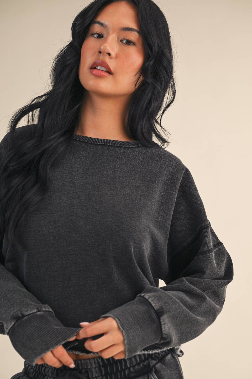 KIMBERLY C - Wholesale Athletic Top - Women's - Denim Wash Cutout Back Layering Fleece-Lined Sweatshirt15