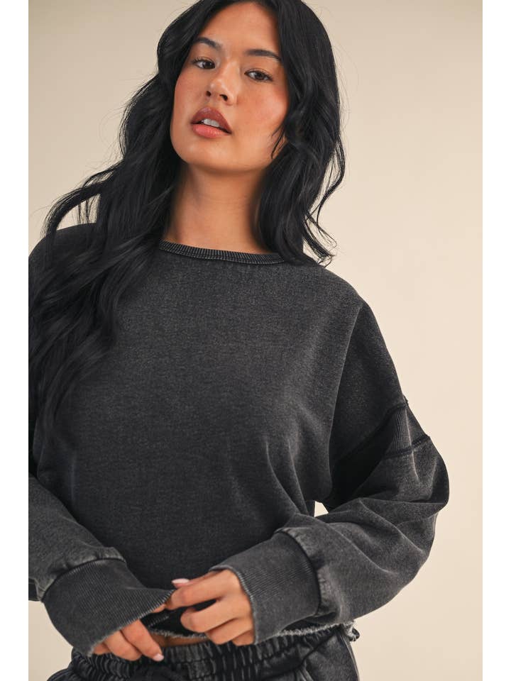 KIMBERLY C - Wholesale Athletic Top - Women's - Denim Wash Cutout Back Layering Fleece-Lined Sweatshirt15