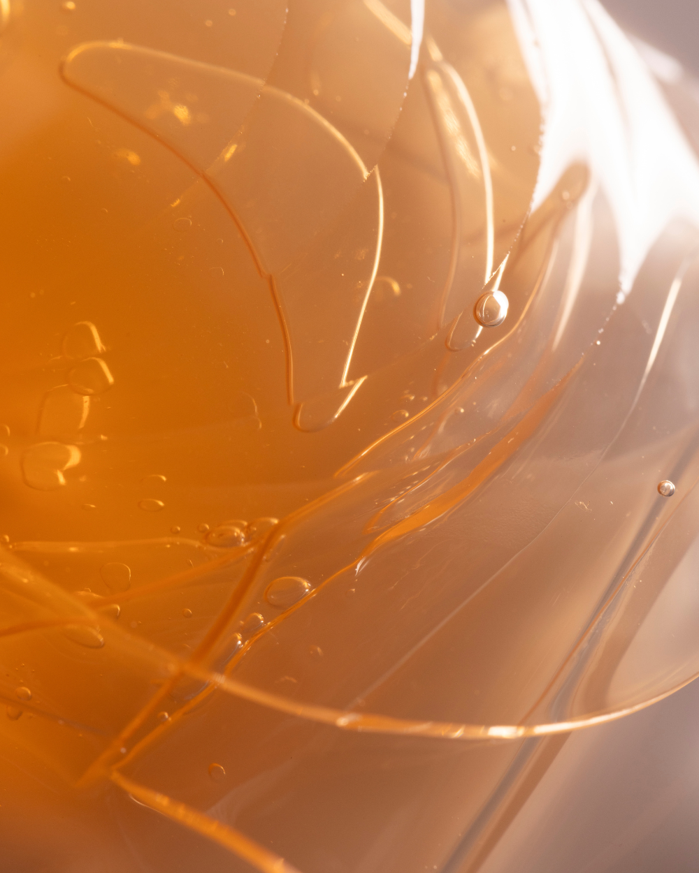 Three Ships (No Duties | Ships from US/CA | USMCA Compliant) - Vente Masques de traitement yeux - Masque pour les yeux Brighter Days - Présentoir (15 sachets de 1 unité)2