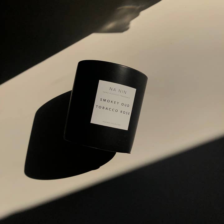 Na Nin – wholesale Jar/filled candle – Smokey Oud & Tobacco Rose Candle / Available in Multiple Sizes8