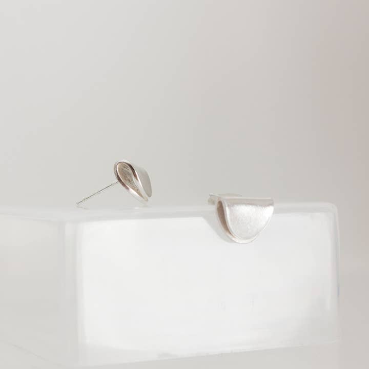 Fawn And Rose - Venta al por mayor Pendientes de botón/aretes de poste - Pendientes de disco plegado en plata de ley1