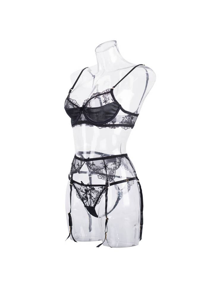 Sweetkama - Wholesale Lingerie Set - Women's - Sexy Embroidery Lingerie Set with Garter Belt CQX0523
