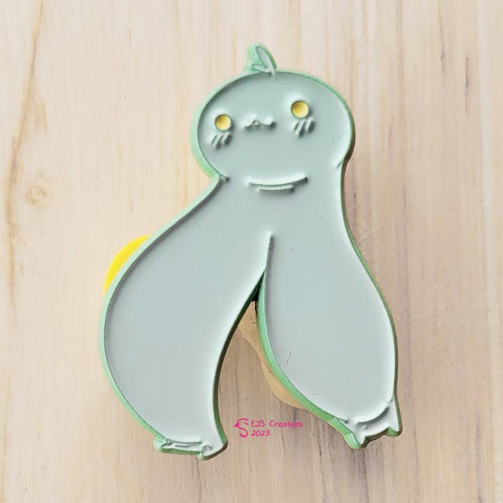 EJS Creations - Venta al por mayor Botón/prendedor - Alfiler de esmalte suave Fresno Nightcrawler0