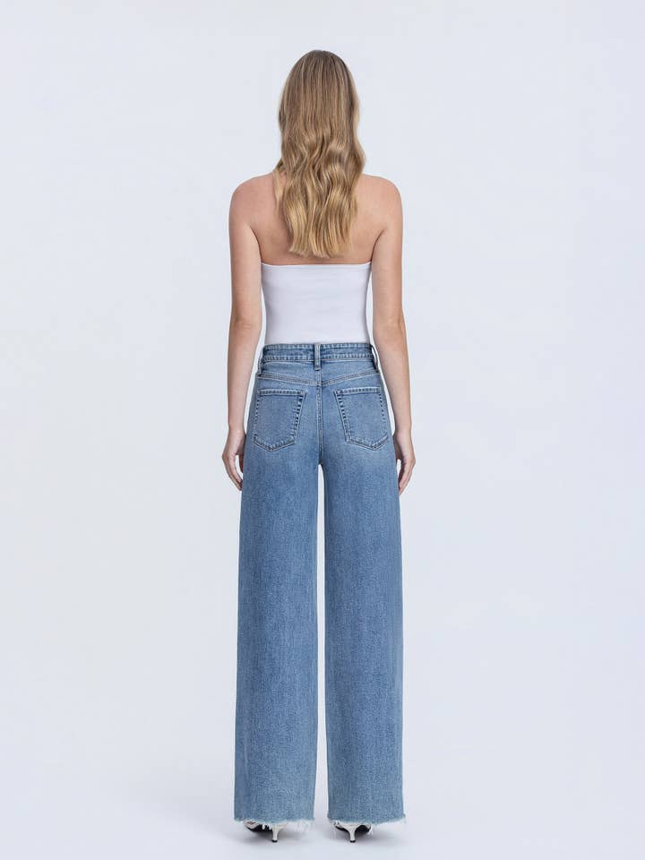 CLOSENESS SUPER HIGH RISE MEDIUM WASH RAW HEM WIDE LEG JEANS F6373 for wholesale on Faire5