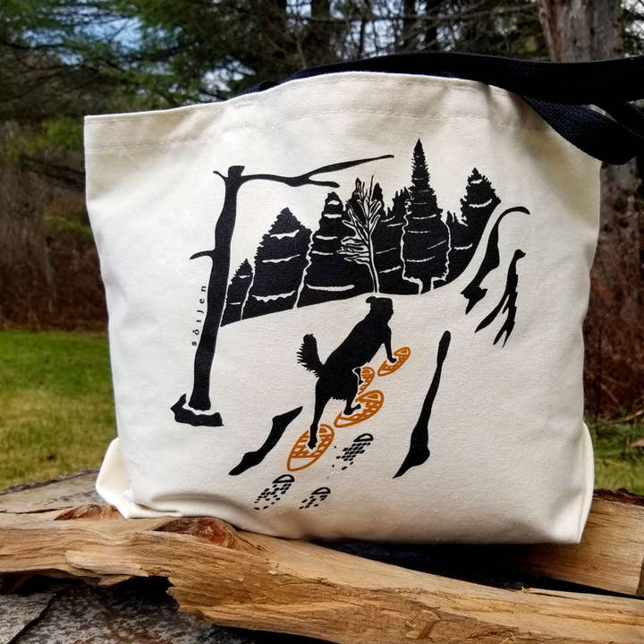 Sac fourre-tout Snowshoe Pup pour la vente par Soijen Illustrations