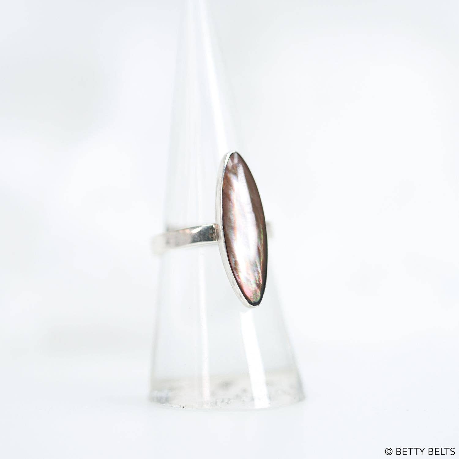 Betty Belts | Ocean Lovers® - Venta al por mayor Anillos grandes/de cóctel - Anillo Mads Shell2