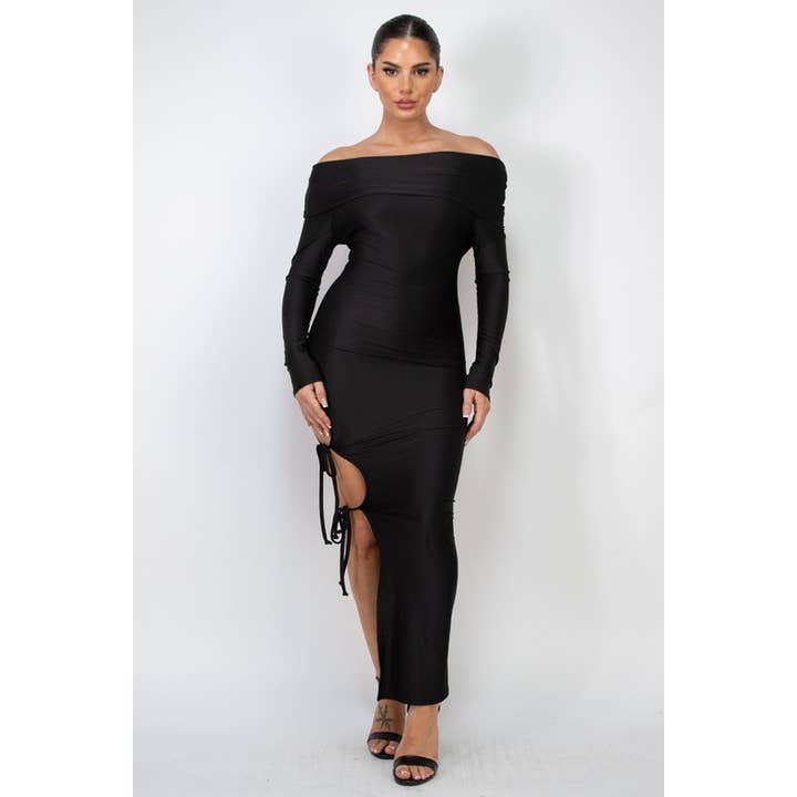 Abito Maxi Taglie Forti a Maniche Lunghe con Spalle Scoperte e Pieghe per la vendita all'ingrosso da parte di SEXY STAR DESIGN INC