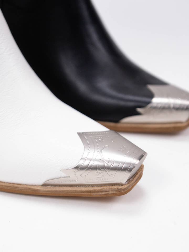 CCOCCI - Wholesale Cowboy Boots - Women's - DAKOTA METALLIC TIP TOE COWBOY BOOTS30