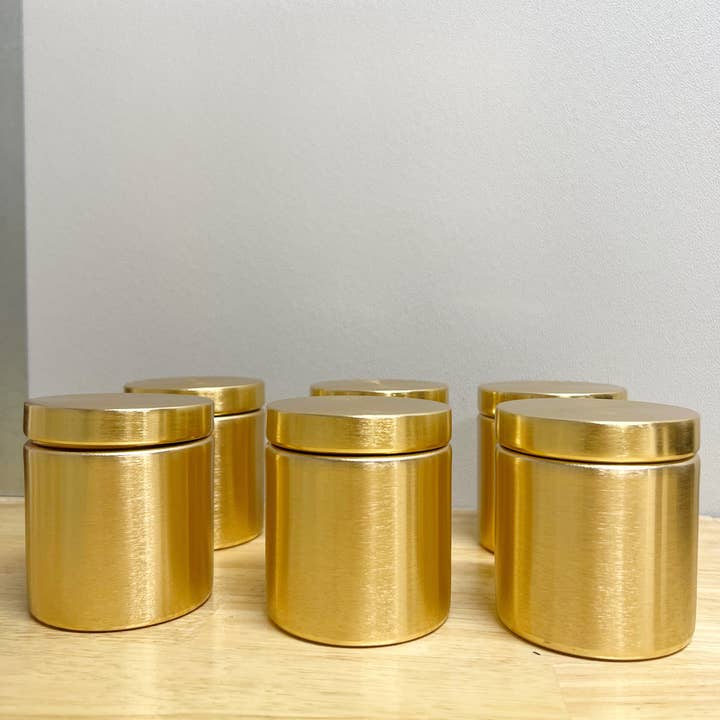 Dreamy Gallery Candle Co - Vente Bougies de voyage - Lot de 12 bougies en cire de soja avec couvercles, 255 g, boîte dorée1