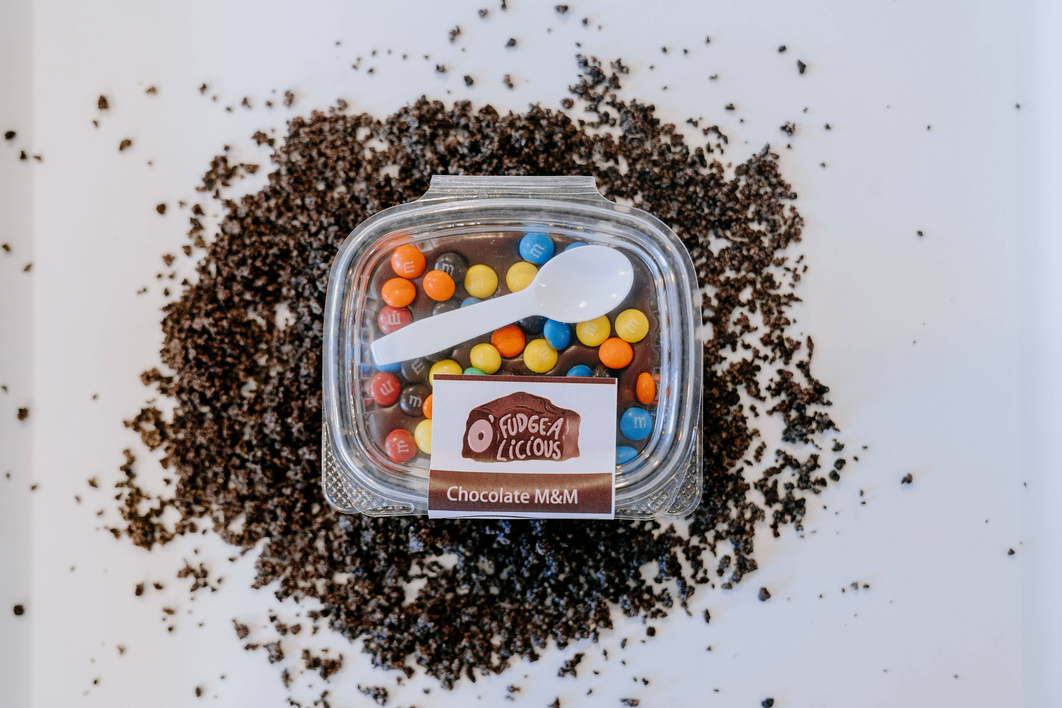 O'fudgealicious – wholesale Fudge – Chocolate M&M Fudge1