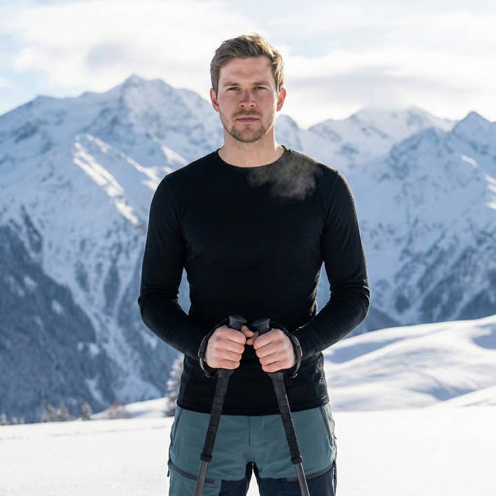 Lightweight Merino Wool Men's Long Sleeve Crew Black for wholesale by menique