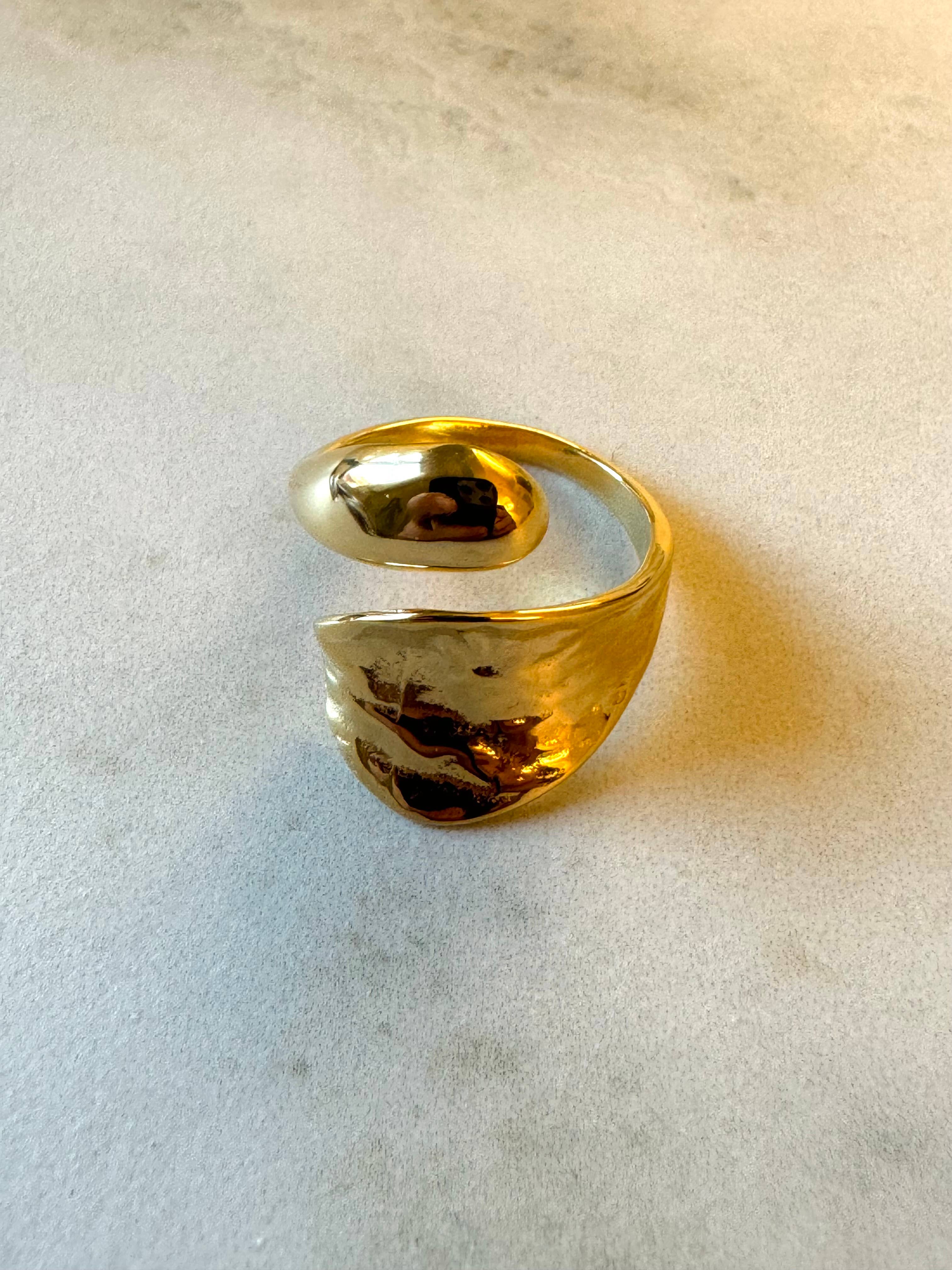 Cassette Barcelona - Wholesale Cocktail/statement ring - Delight Stainless Steel Ring