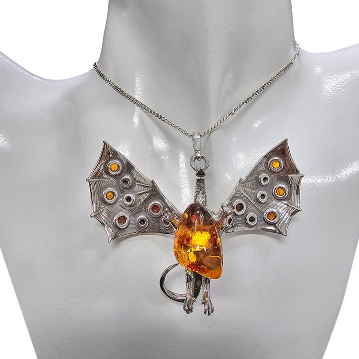 Mehrfarbiger Bernstein-Anhänger aus Sterlingsilber mit fliegendem Drachen für den Großhandel von Amberman