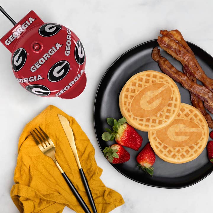 Uncanny Brands Georgia Bulldogs Mini Waffle Maker for wholesale by Uncanny Brands