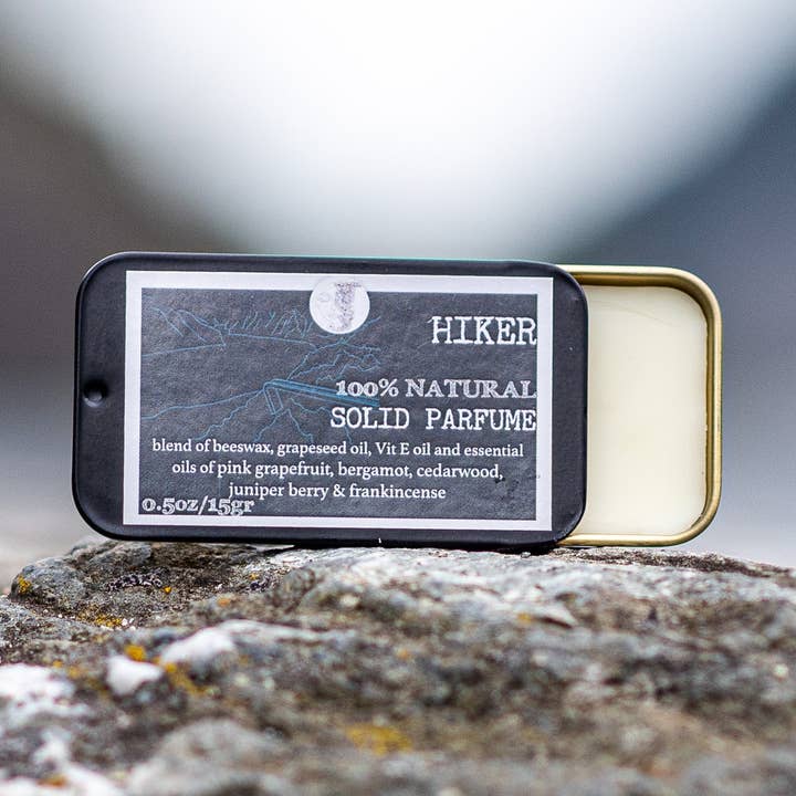 Parfum solide Hiker 100 % naturel pour la vente par Arthousefern