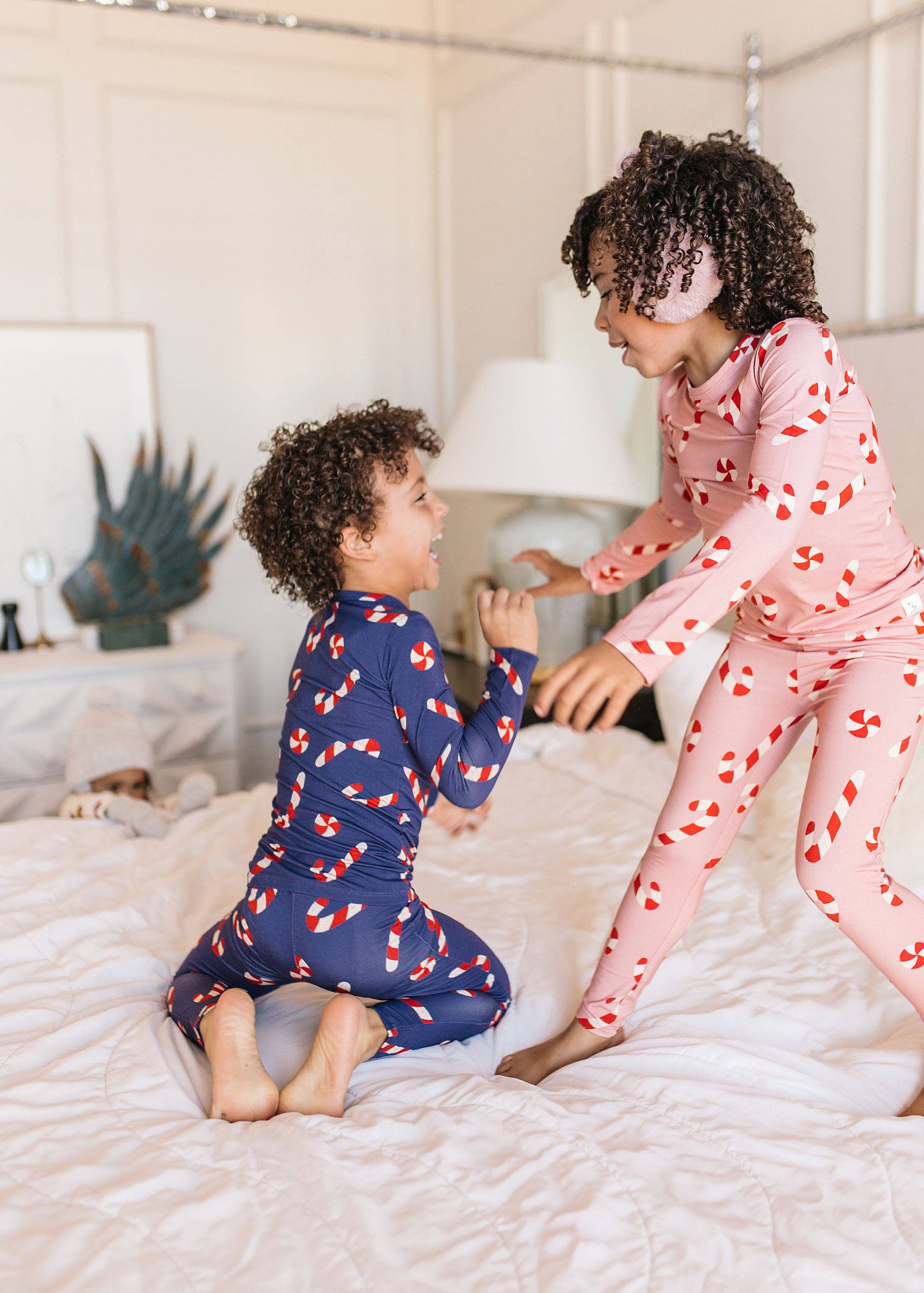 Loocsy LLC - Wholesale Sleepwear Set - Kids - Navy Candy Cane Pajama Set3