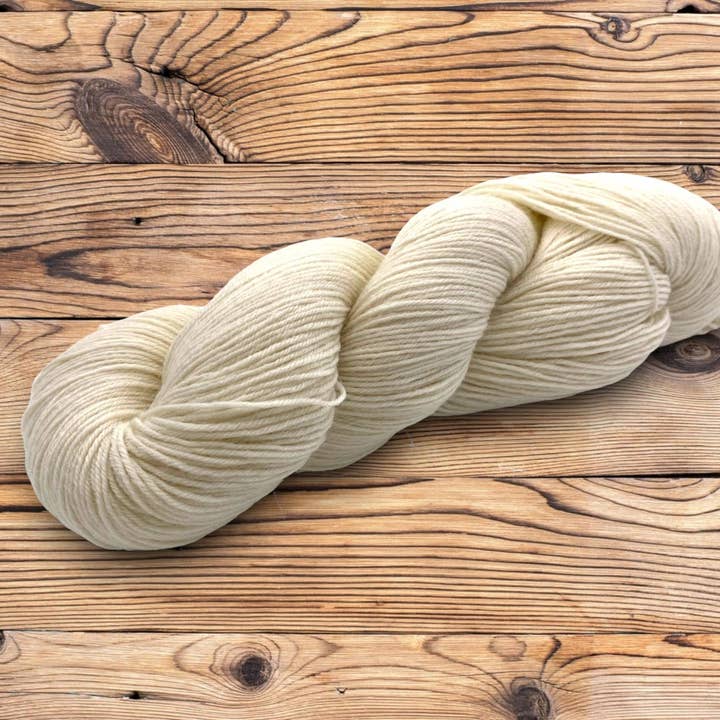 Rooster Undyed Yarns - Wholesale Yarn - Undyed Yarn: SW Bluefaced/Corriedale 4 Ply Sock Yarn