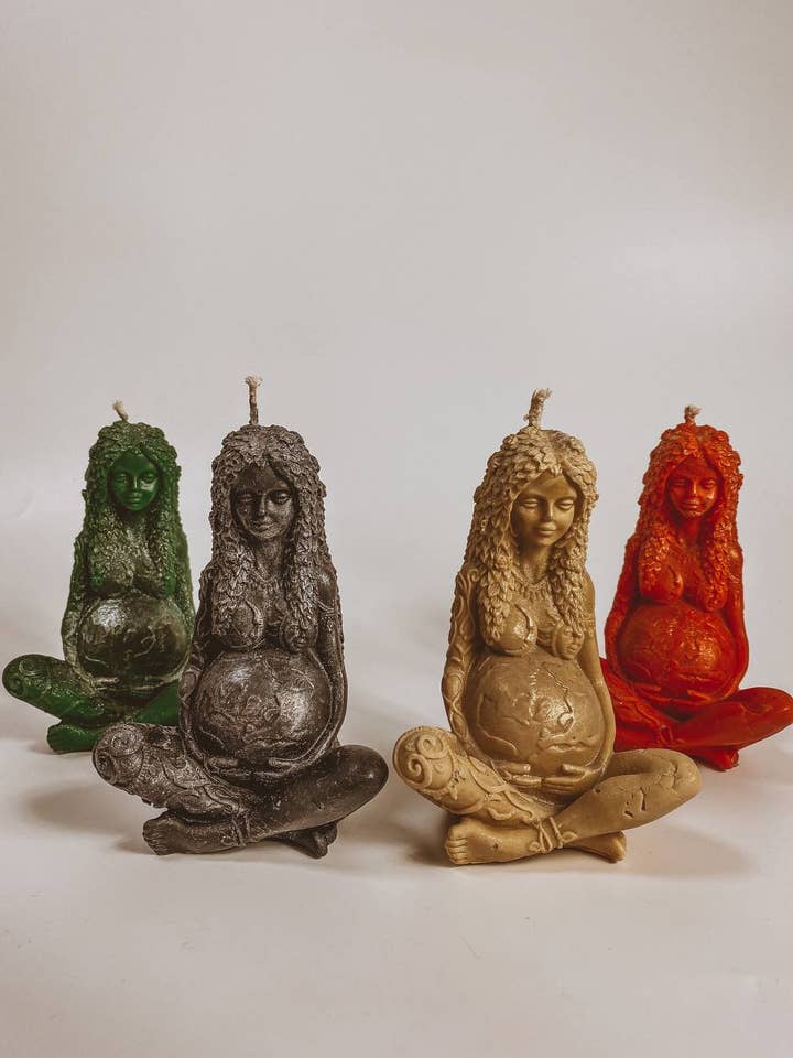 Candela in cera d'api Dea della Terra Gaia per la vendita all'ingrosso da parte di whatever workshop