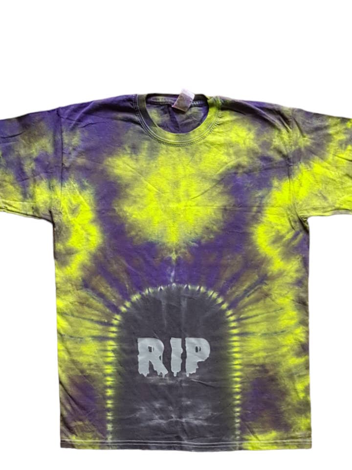 R.I.P T-shirt Tie Dye Halloween avec motif de pierre tombale pour la vente par VeEco Gifts