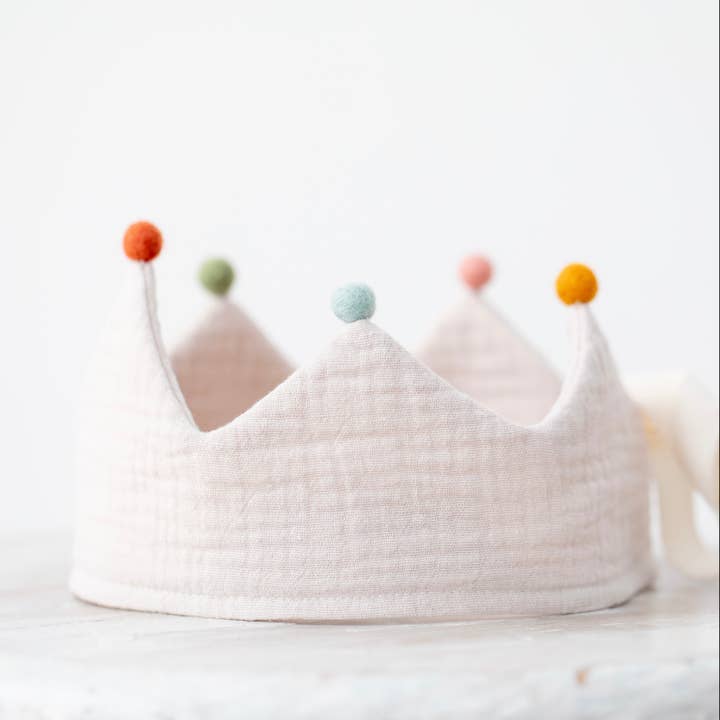 Monocrom - Wholesale Party hat/crown - Birthday crown Sand with pom-poms4