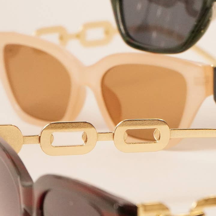 COLORI ASSORTITI Occhiali da sole da donna asiatici in vendita all'ingrosso su Faire3