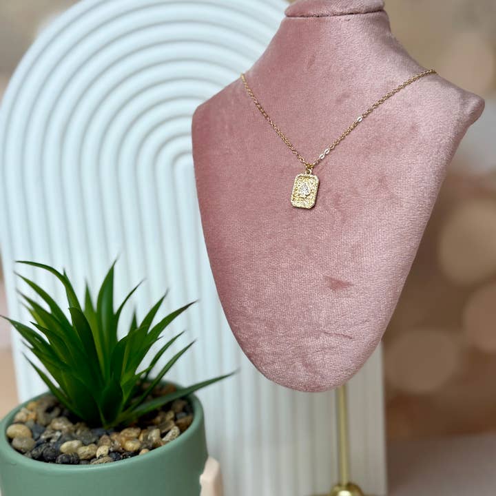 NEM Designs - Wholesale Pendant/Charm Necklace - Gold Spade2