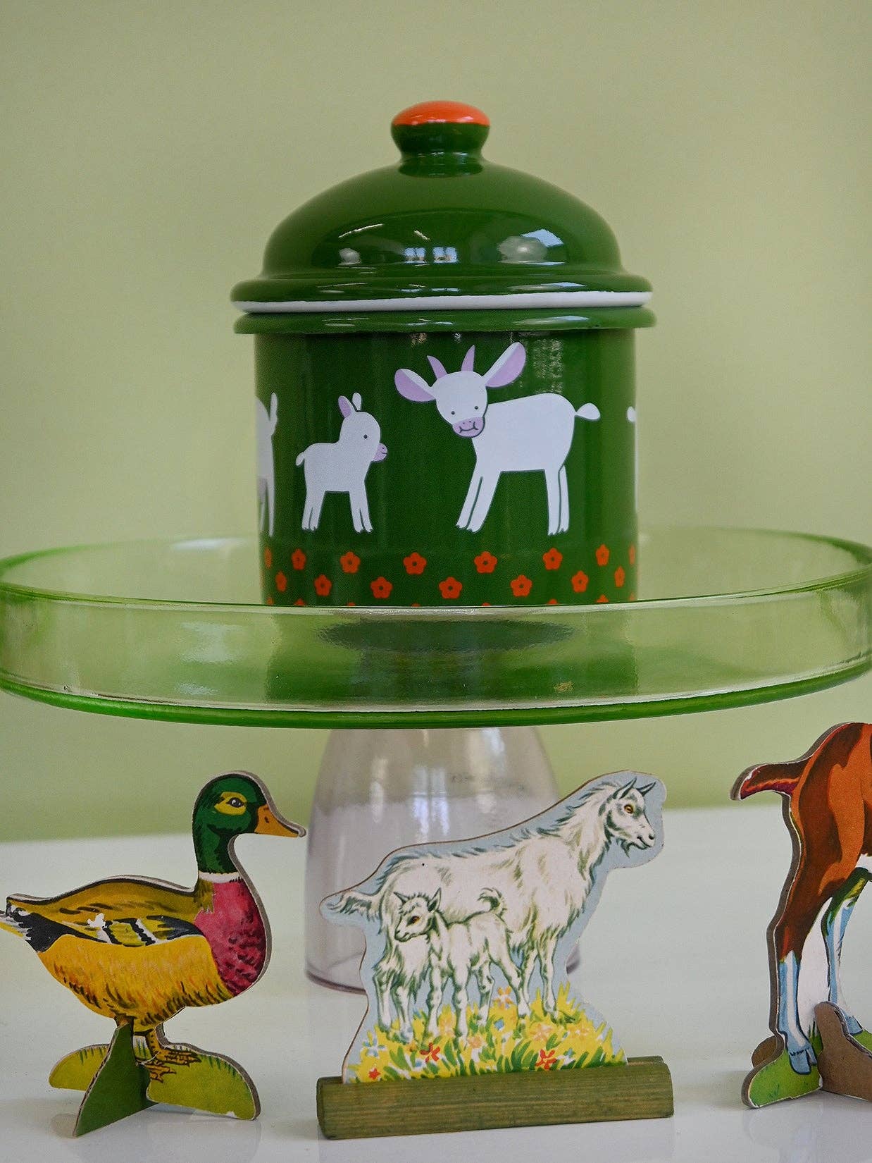 Natali Koromoto - Wholesale Food Storage Container - "GOAT" Enamel container12