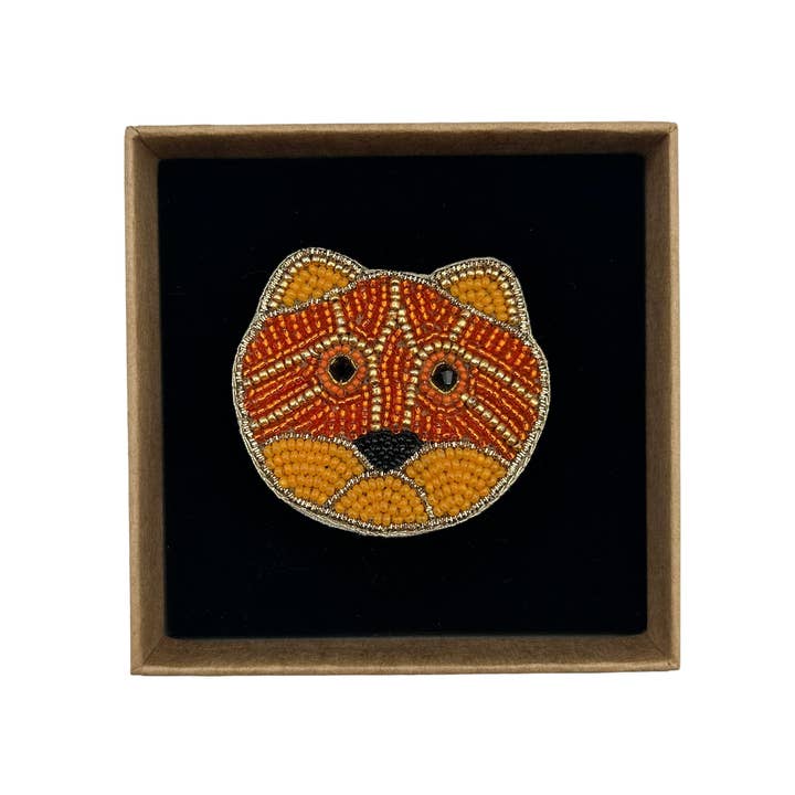 Broche / épingle chat perlée pour la vente par Sixton London
