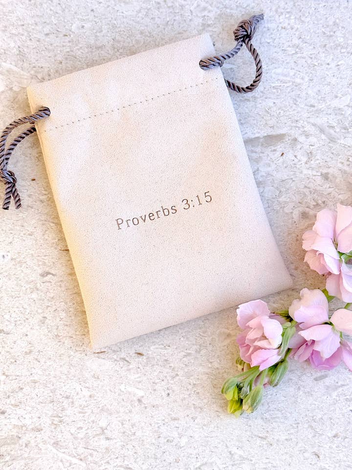 Pochette de voyage pour bijoux (crème) pour la vente par His Key Cross
