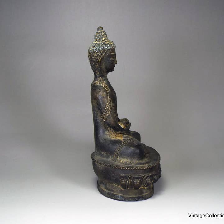 Vintagecollection888 - Vente Sculpture - Statue ancienne en bronze du Bouddha chinois8