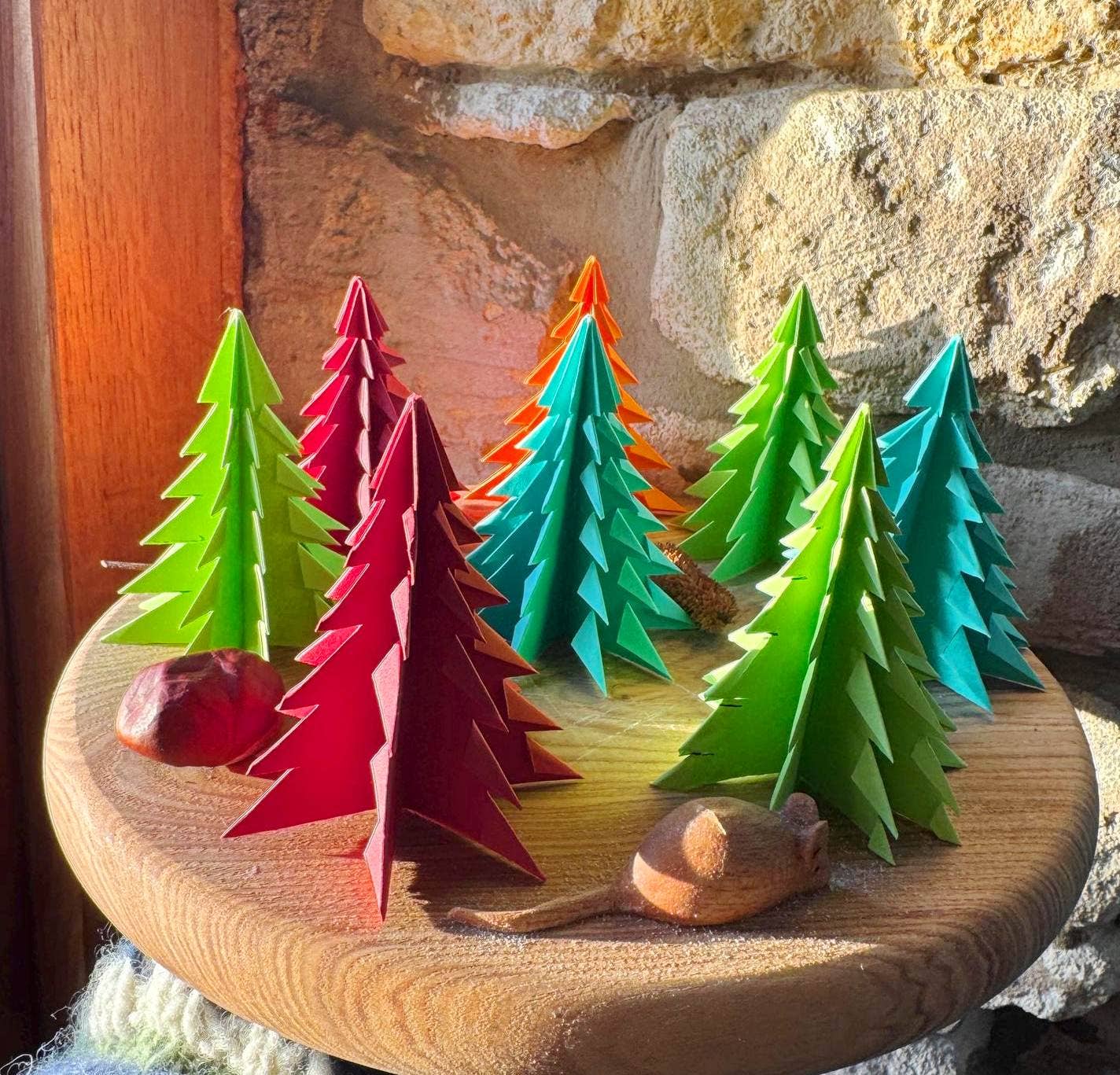 Elf Kendal Hippies – wholesale Christmas decoration – Origami Christmas tree 7cm tall, handmade by Honor Shen uk6