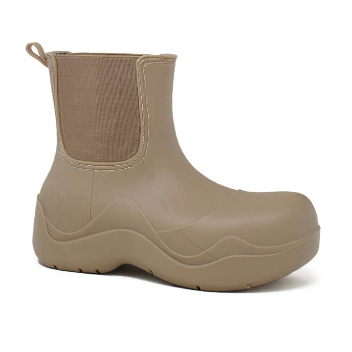 Yoki Fashion - Wholesale Rain Boots - Women's - Yoki Womens Glyn- Chelsea Rubber Slip on Rain boot