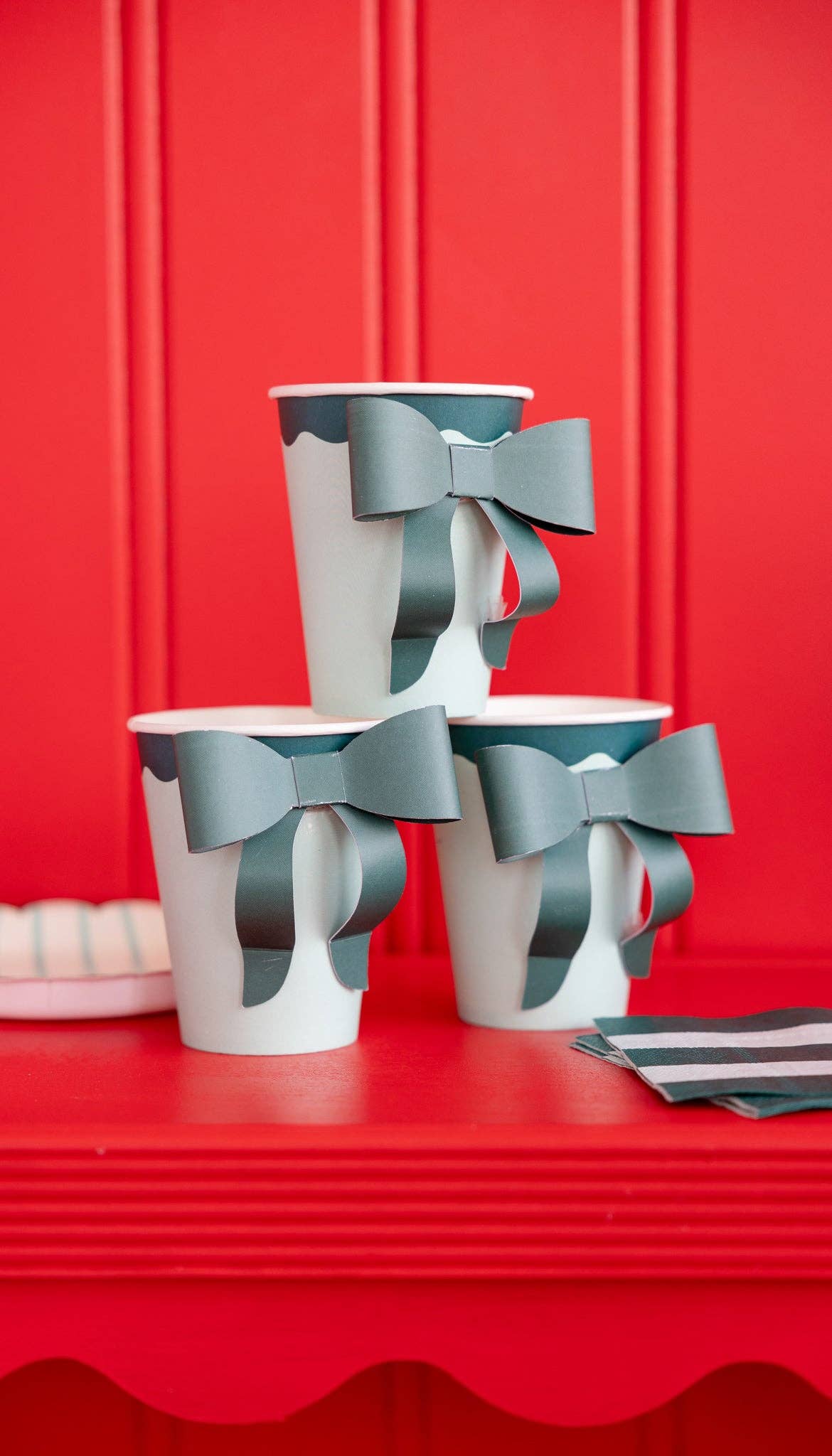 My Mind’s Eye - Wholesale Disposable Cup - BOW1108 - Mint and Green Bow Paper Cups5