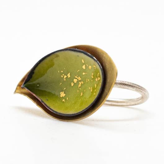 Anel Emilia Gv for wholesale by ELZA PEREIRA