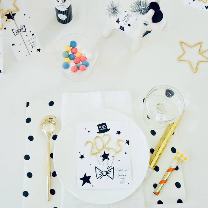 TOPS Malibu - Wholesale Sparkler - Mini 4" Gold "2025" Sparklers Card - Top Hat Party