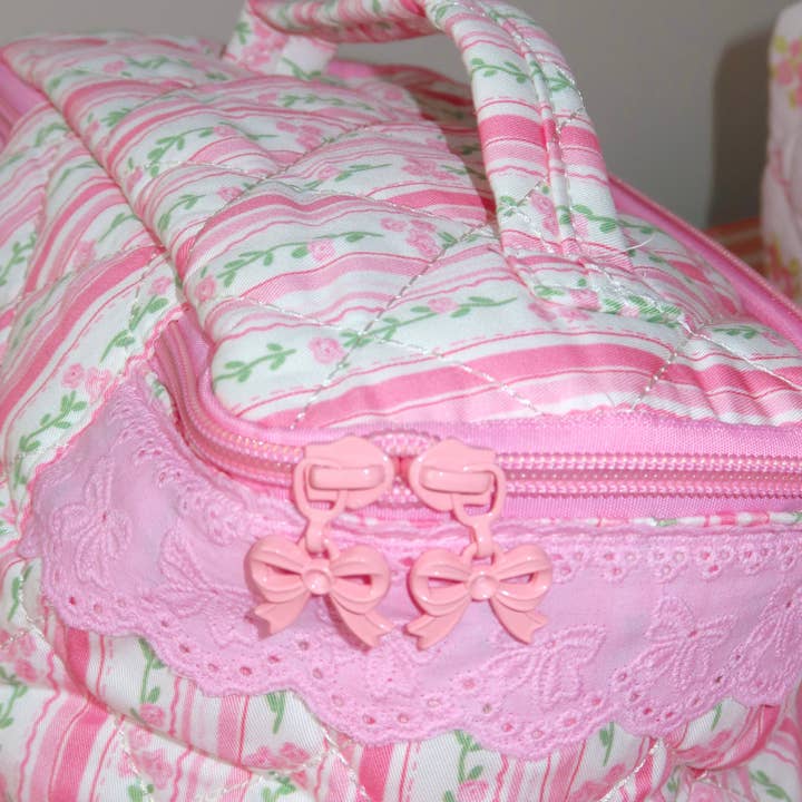 Colorful Natalie - Wholesale Makeup/Cosmetic Bag - Flowers and Stripes Handle Makeup Bag1