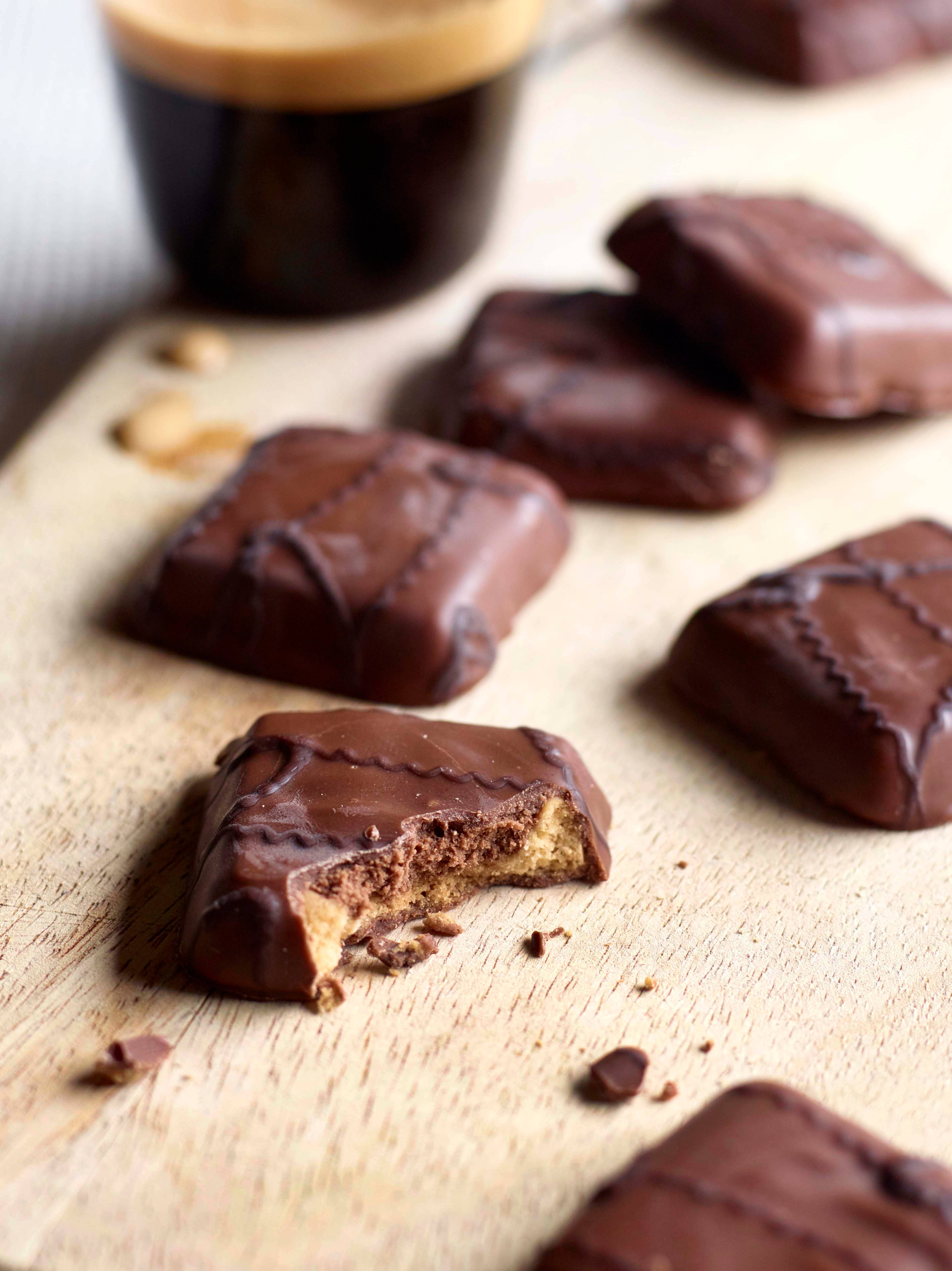 Desobry - Vente Biscuits - Boîte de Chocolats de Noël | Luxury Winter Box 420G1