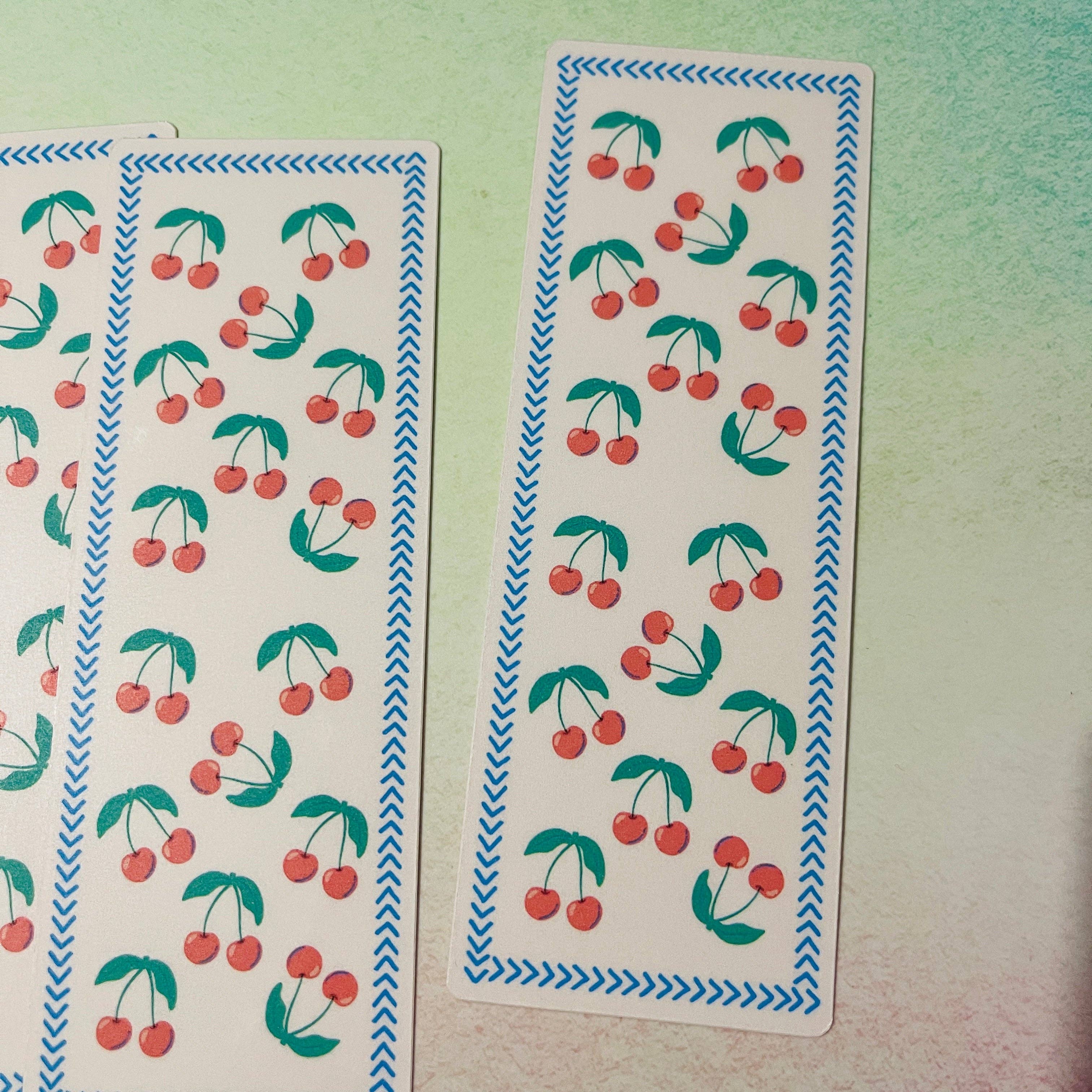 Sonny Rising - Wholesale Bladwijzer - Boekenlegger Kersen op roze met blauwe rand1