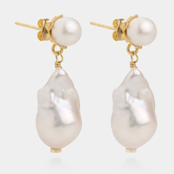 Barok perleøreringe Guld Vermeil for engroshandel hos Nakula Jewelry