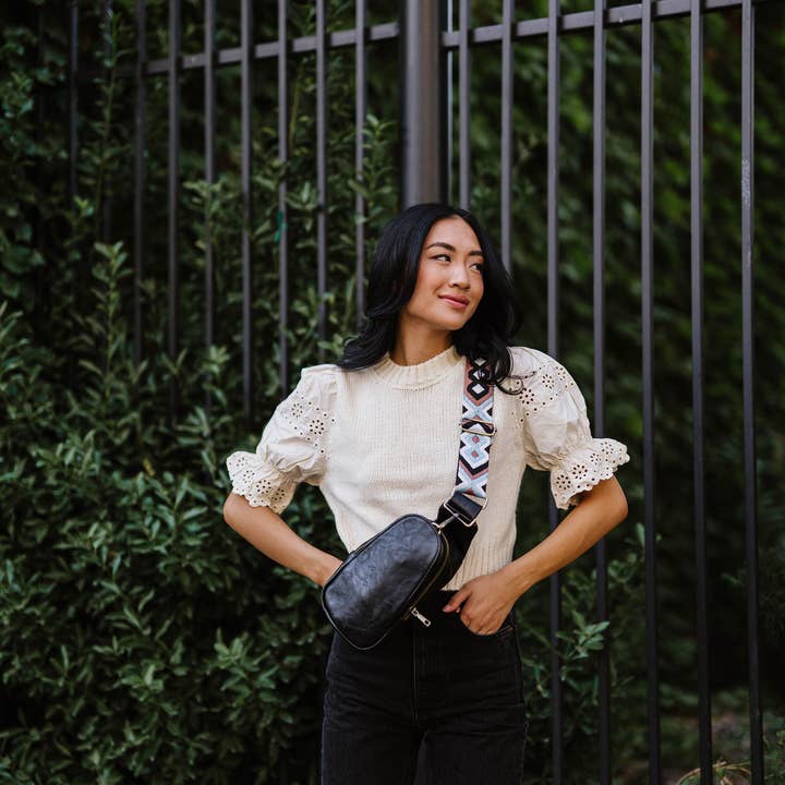 modern and chic - Wholesale Crossbody Bag - Women's - Sutton Sling Crossbody Fanny Bag3