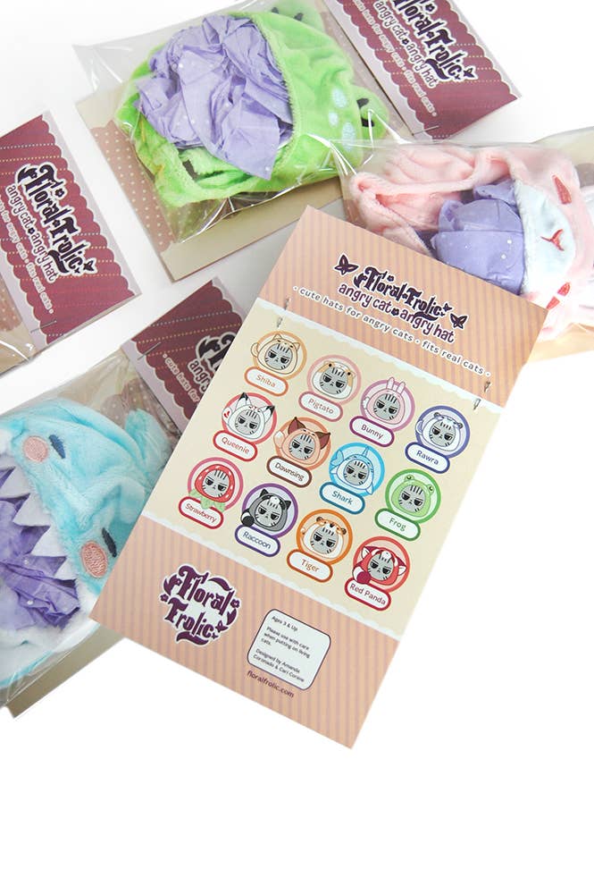 Floral Frolic - Vente Peluche – enfant et bébé - Bonnet pour chat - Shark4